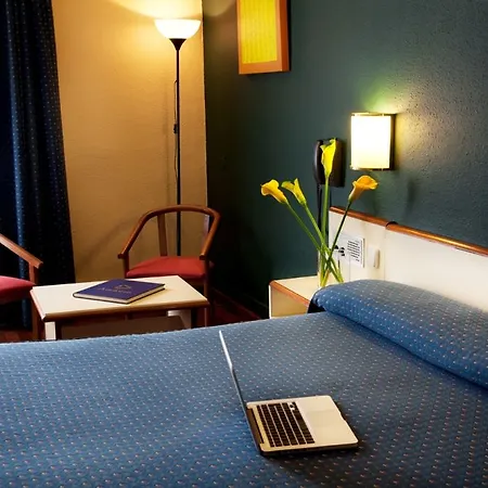 Acta Florida Hotel 3*